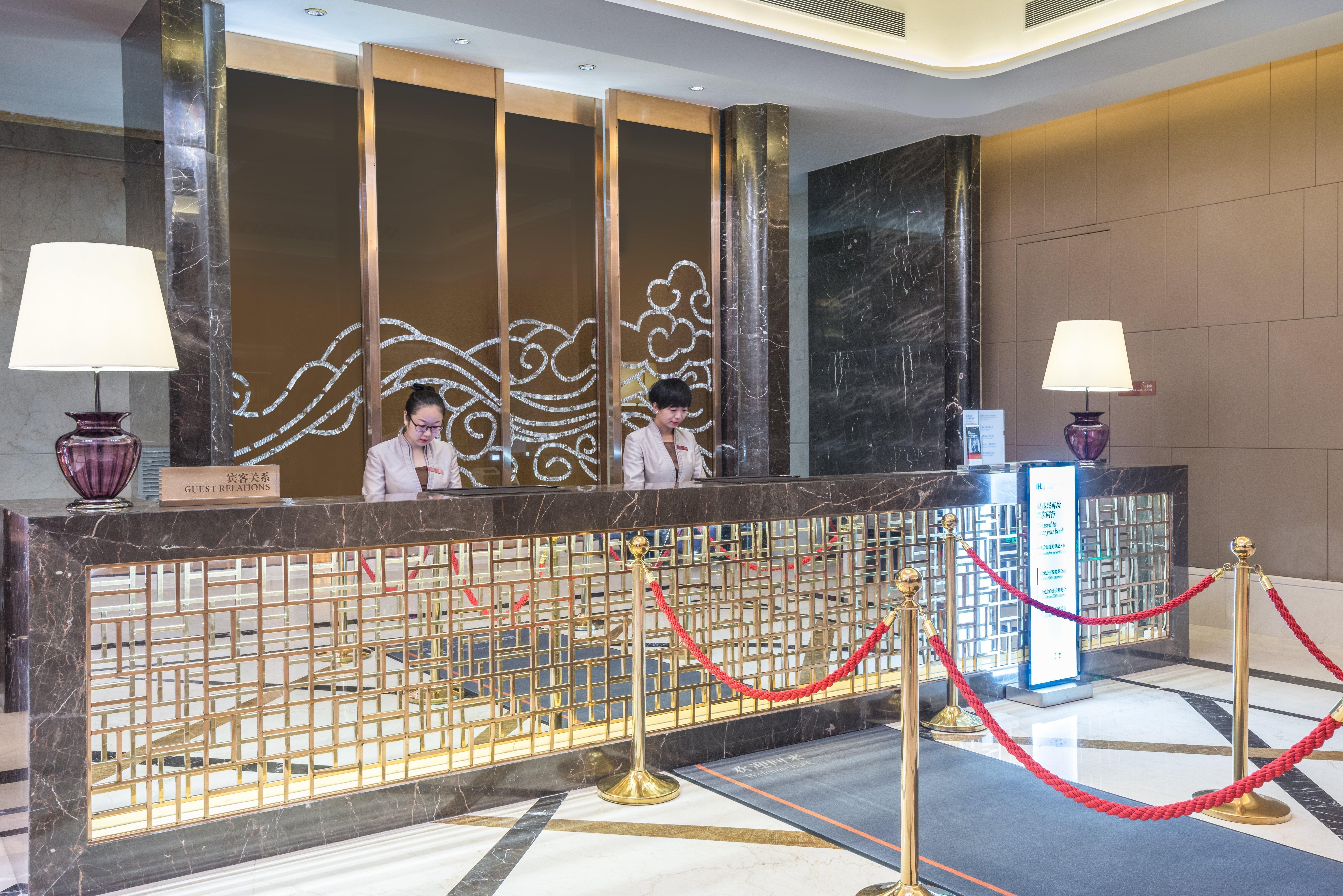 Crowne Plaza Hotel Lanzhou By Ihg Extérieur photo